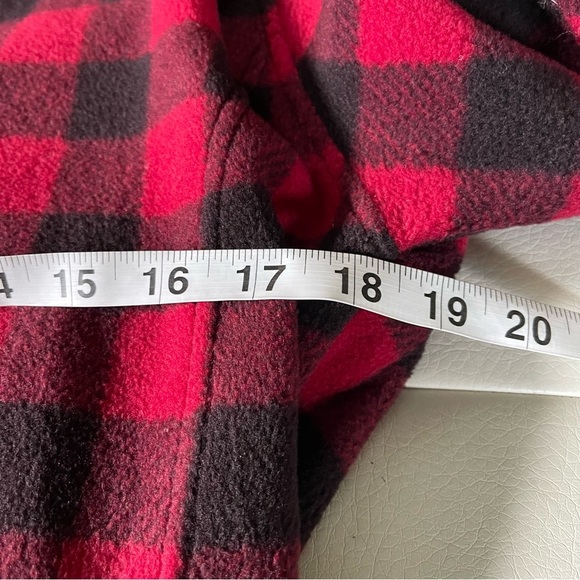 Woolrich women’s Fleece Jacket Buffalo Plaid zip up size small - Picture 6 of 7